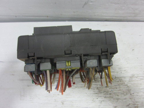  CAJA RELES / FUSIBLES PEUGEOT PARTNER (S1)(07.1996) 