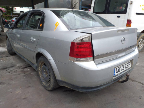 OPEL VECTRA C BERLINA — vehículo donante para recambios 