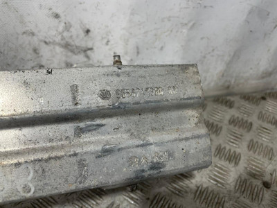 REFUERZO PARAGOLPES DELANTERO