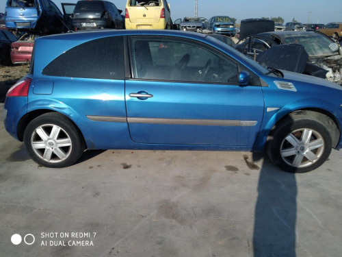  RENAULT MEGANE II BERLINA 3P 