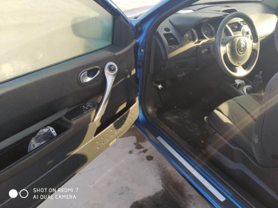 RENAULT MEGANE II BERLINA 3P