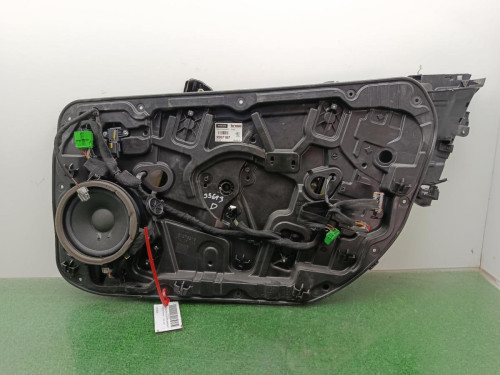 ELEVALUNAS DELANTERO DERECHO VOLVO V40 