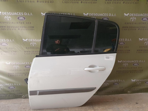 PUERTA TRASERA IZQUIERDA Renault MEGANE II BERLINA 5P 
