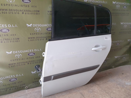 PUERTA TRASERA IZQUIERDA Renault MEGANE II BERLINA 5P 