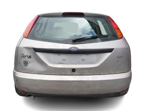  FORD FOCUS BERLINA (CAK) 