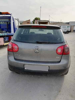 VOLKSWAGEN GOLF V (1K1)(10.2003)