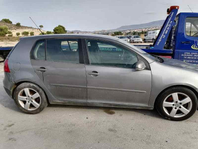 VOLKSWAGEN GOLF V (1K1)(10.2003)