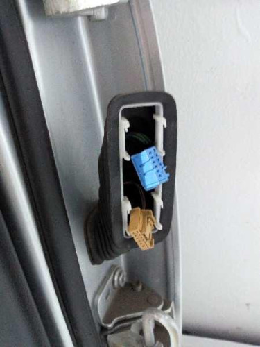  PUERTA TRASERA IZQUIERDA VOLKSWAGEN POLO IV (9N1) 
