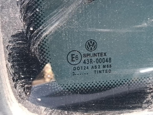 LUNA CUSTODIA TRASERA DERECHA Volkswagen PASSAT BERLINA (3B3) 