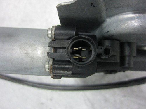  ELEVALUNAS DELANTERO DERECHO RENAULT CLIO III 