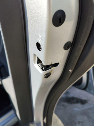  CERRADURA PUERTA TRASERA DERECHA VOLKSWAGEN GOLF PLUS V (5M1) 