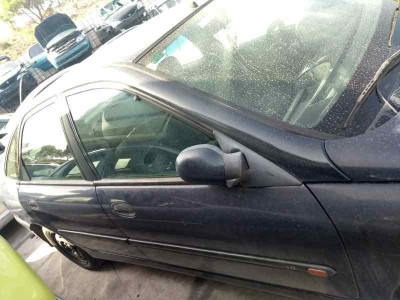 RENAULT LAGUNA (B56)