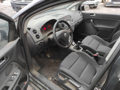 VOLKSWAGEN GOLF PLUS V (5M1)