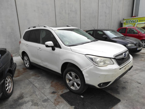 SUBARU FORESTER (S13/SJ) — vehículo donante para recambios 