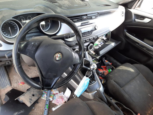  ALFA ROMEO GIULIETTA (191) 