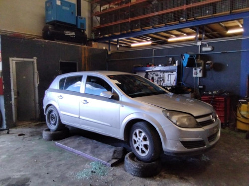  OPEL ASTRA H BERLINA 