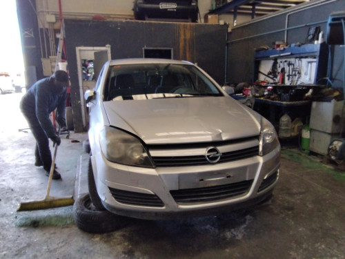  OPEL ASTRA H BERLINA 