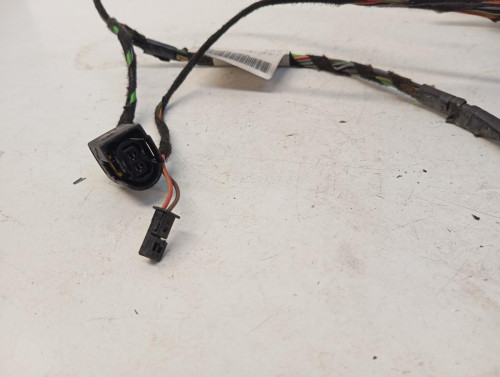 CERRADURA PUERTA DELANTERA DERECHA Mercedes-Benz CLASE B (BM 245) 
