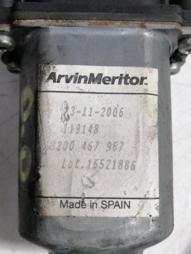  ELEVALUNAS DELANTERO DERECHO Renault MASTER II FASE 2 FURGÓN 