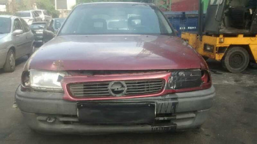  OPEL ASTRA F BERLINA 