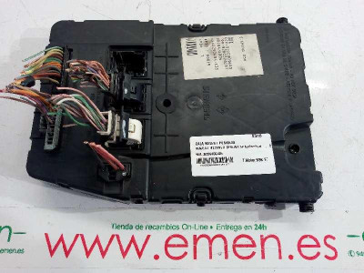CAJA RELES / FUSIBLES, RENAULT, MEGANE II BERLINA 5P