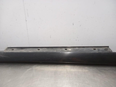 FALDON LATERAL, MERCEDES-BENZ, CLASE E (BM 212) FAMILIAR