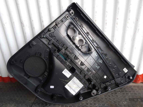 GUARNECIDO PUERTA TRASERA IZQUIERDA Seat LEON (5F1) 