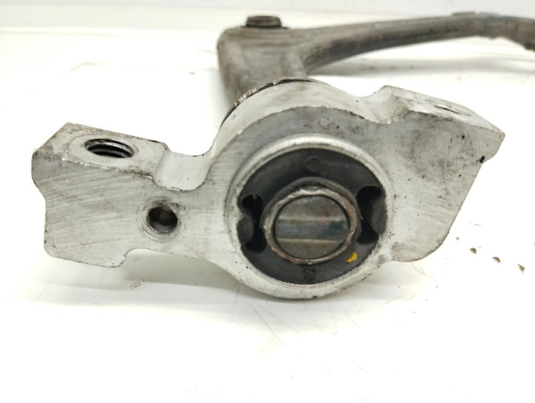 BRAZO SUSPENSION INFERIOR DELANTERO IZQUIERDO