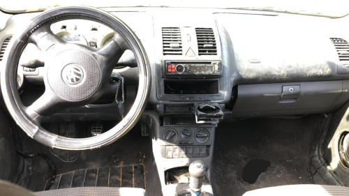 VOLKSWAGEN POLO III BERLINA (6N2) — vehículo donante para recambios 