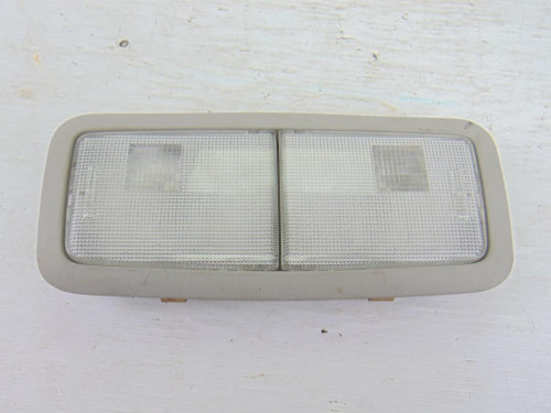  LUZ INTERIOR TOYOTA AVENSIS CROSS SPORT (T27) 