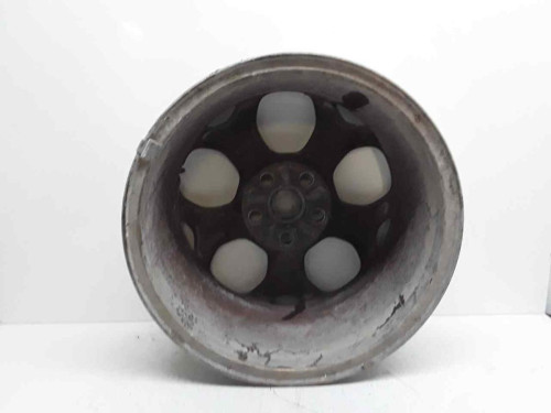 LLANTA FORD FOCUS BERLINA (CAP) 
