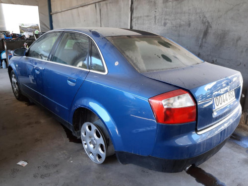  AUDI A4 BERLINA (8E) 