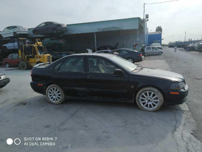 VOLVO S40 BERLINA