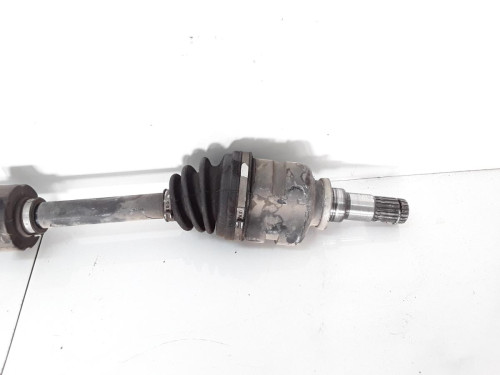 TRANSMISION DELANTERA DERECHA TOYOTA COROLLA VERSO (R1) 