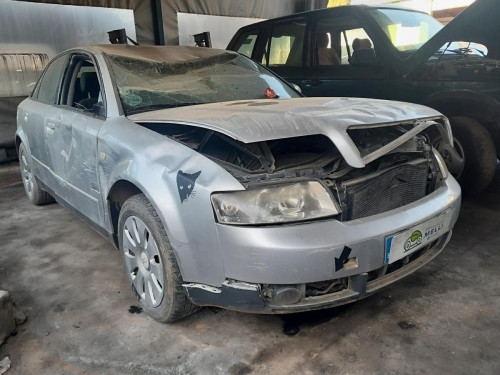  AUDI A4 BERLINA (8E) 