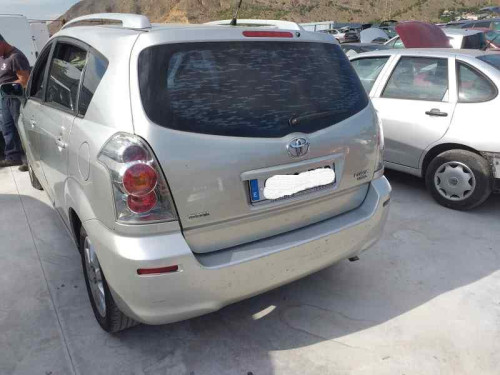  TOYOTA COROLLA VERSO (R1) 
