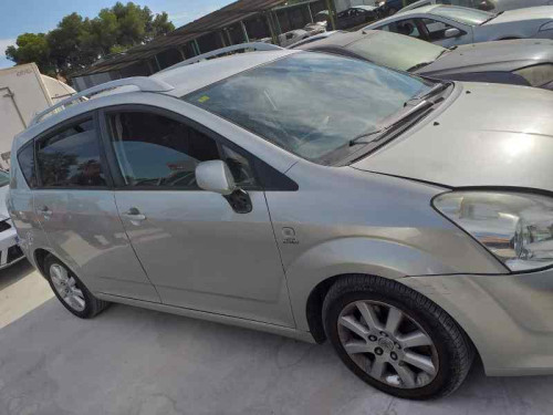  TOYOTA COROLLA VERSO (R1) 