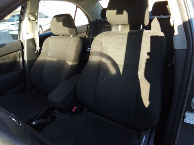 TOYOTA AVENSIS BERLINA (T25)
