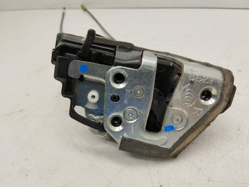 CERRADURA PUERTA TRASERA DERECHA Toyota AURIS (E18) 