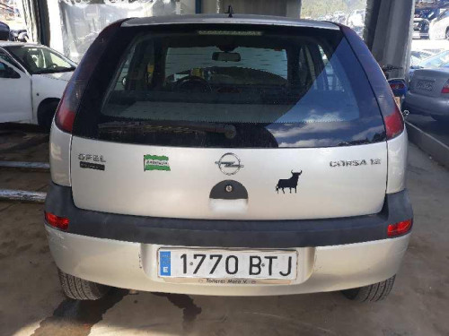 OPEL CORSA C — vehículo donante para recambios 