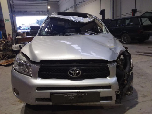 TOYOTA RAV4 (A3) — автомобиль-донор на запчасти 