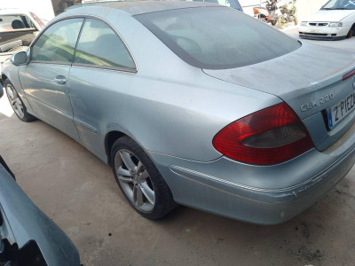 MERCEDES-BENZ CLK (BM 209) COUPE