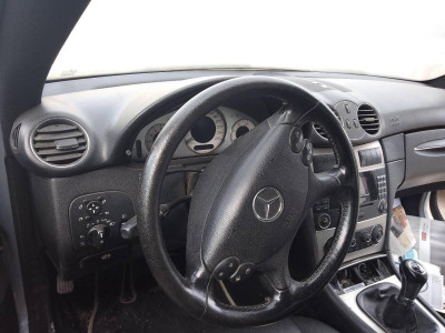 MERCEDES-BENZ CLK (BM 209) COUPE