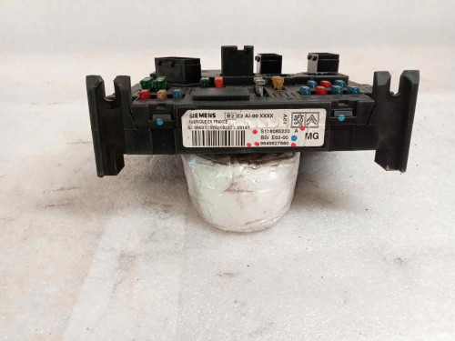  CAJA RELES / FUSIBLES PEUGEOT 206 