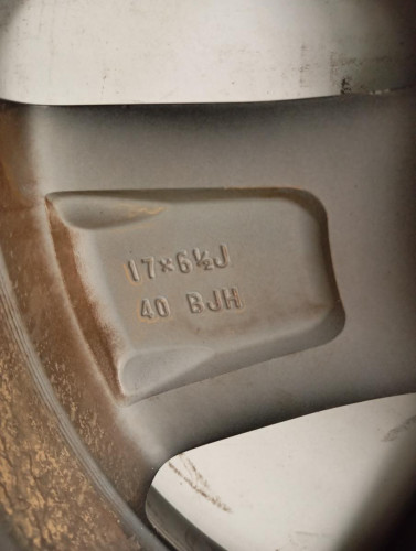  LLANTA, LEXUS, UX (ZA10) 