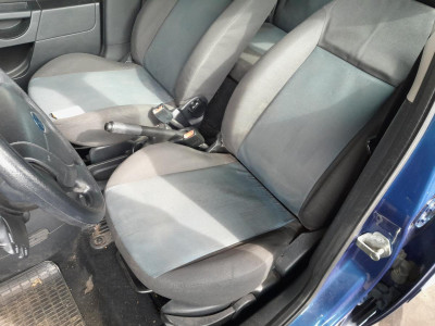 FORD FIESTA (CBK)
