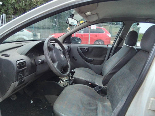 OPEL CORSA C — автомобиль-донор на запчасти 