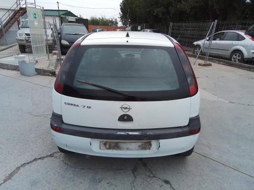 OPEL CORSA C — автомобиль-донор на запчасти 