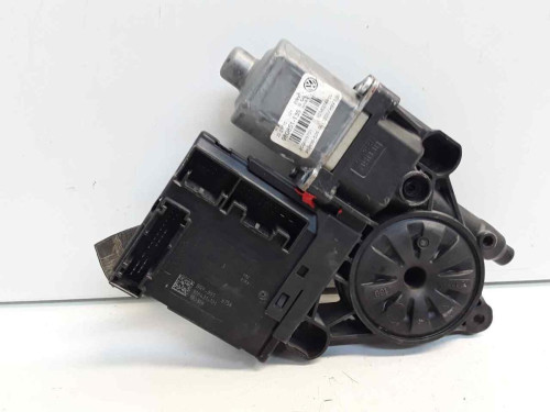 MOTOR ELEVALUNAS DELANTERO IZQUIERDO VOLKSWAGEN PASSAT VARIANT (3C5) 