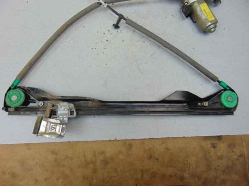  ELEVALUNAS DELANTERO DERECHO Ford FOCUS BERLINA (CAK) 